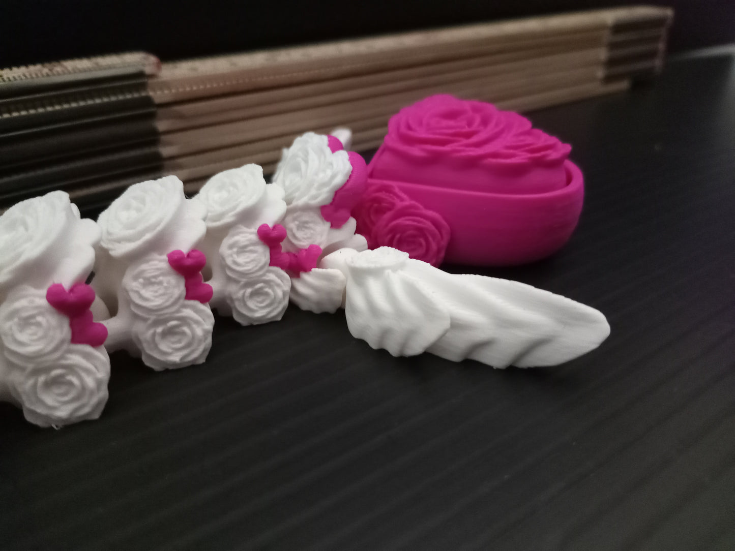 Cinderwing3D articulated rose dragon with clicker